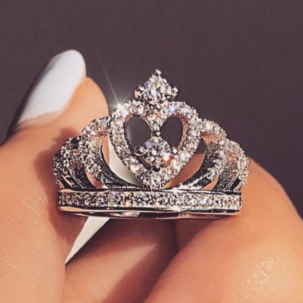💎New womens crown Cz ring